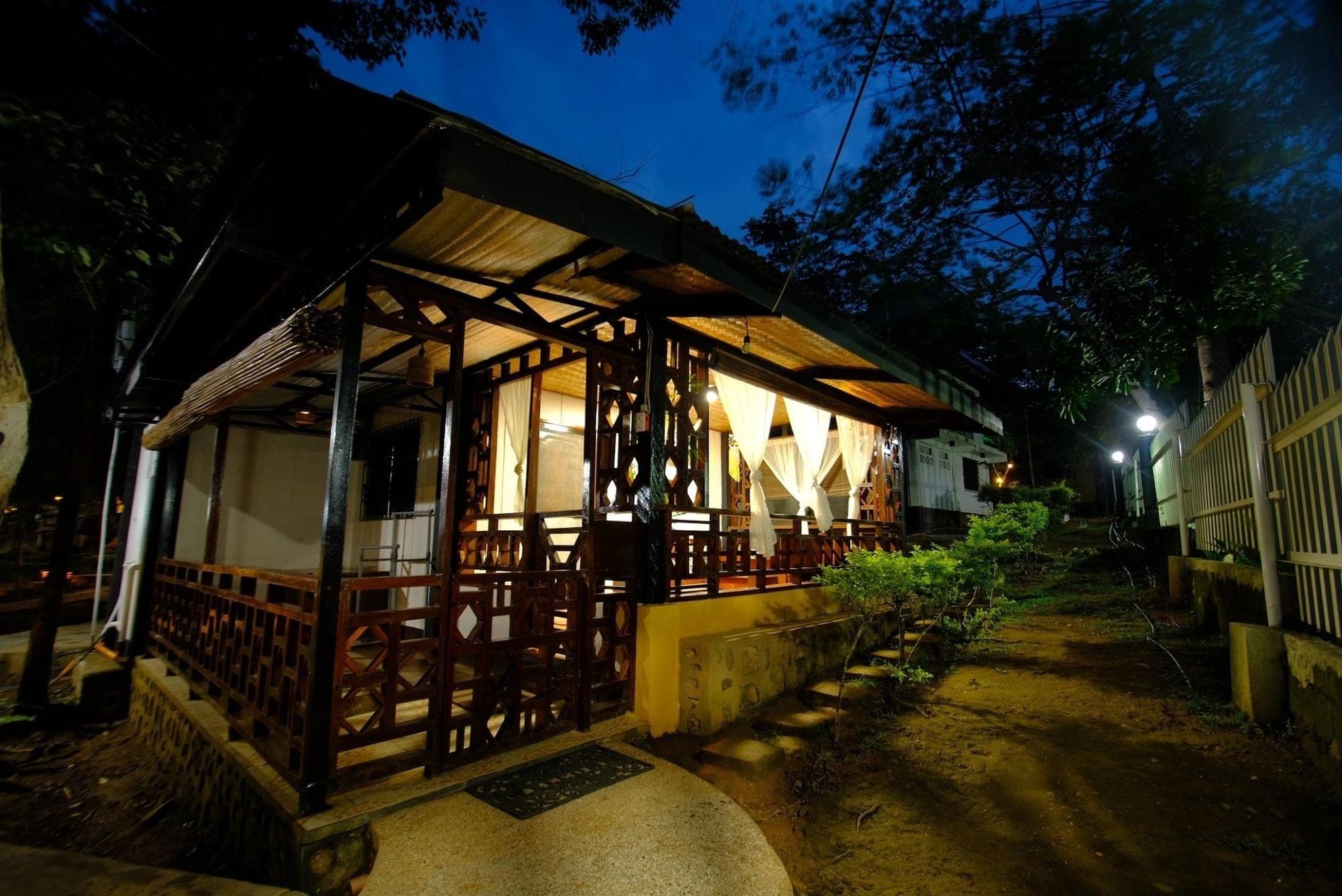 Villa Khadine Grand Vista Resort Coron Exterior photo