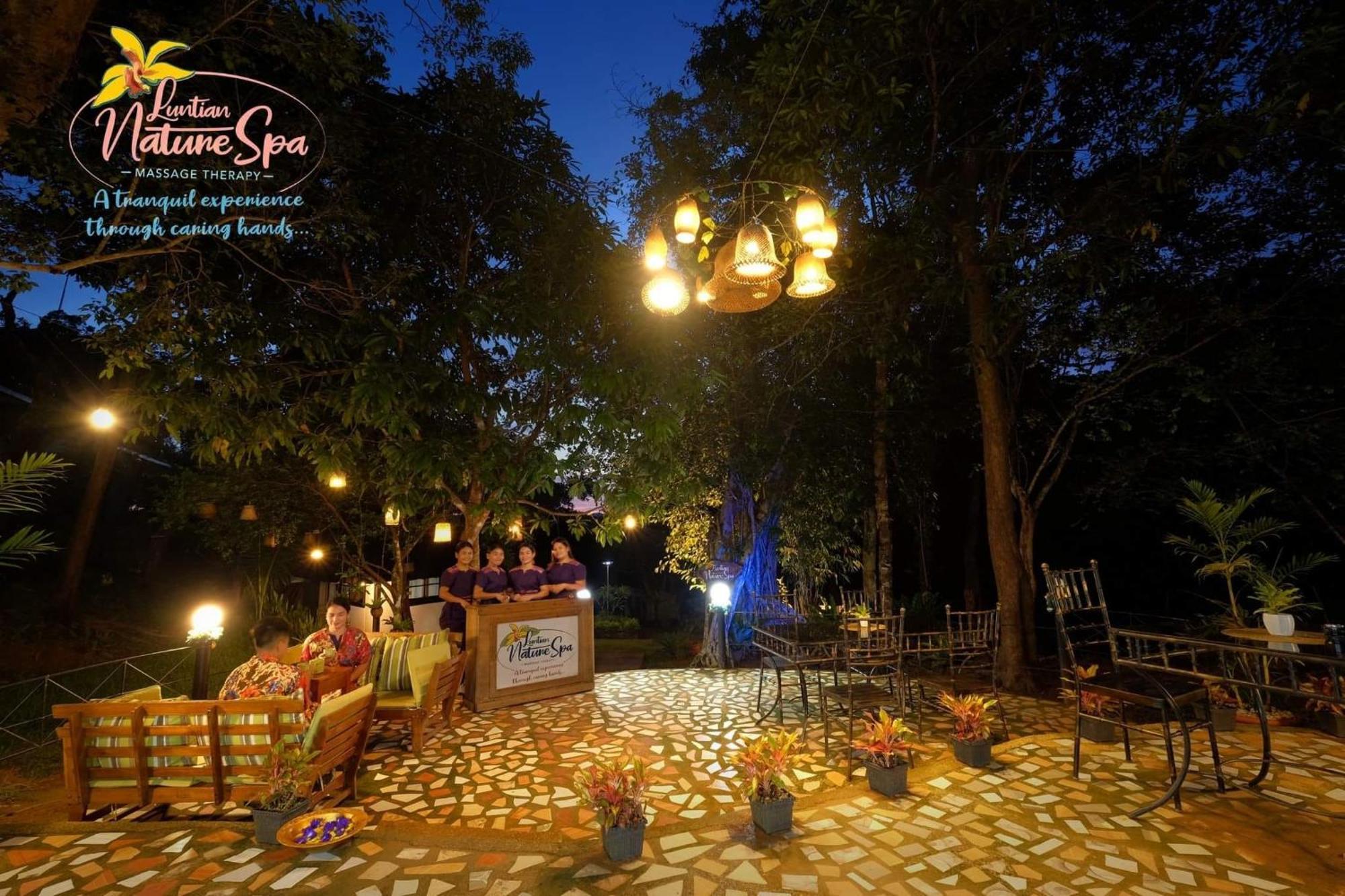 Villa Khadine Grand Vista Resort Coron Exterior photo