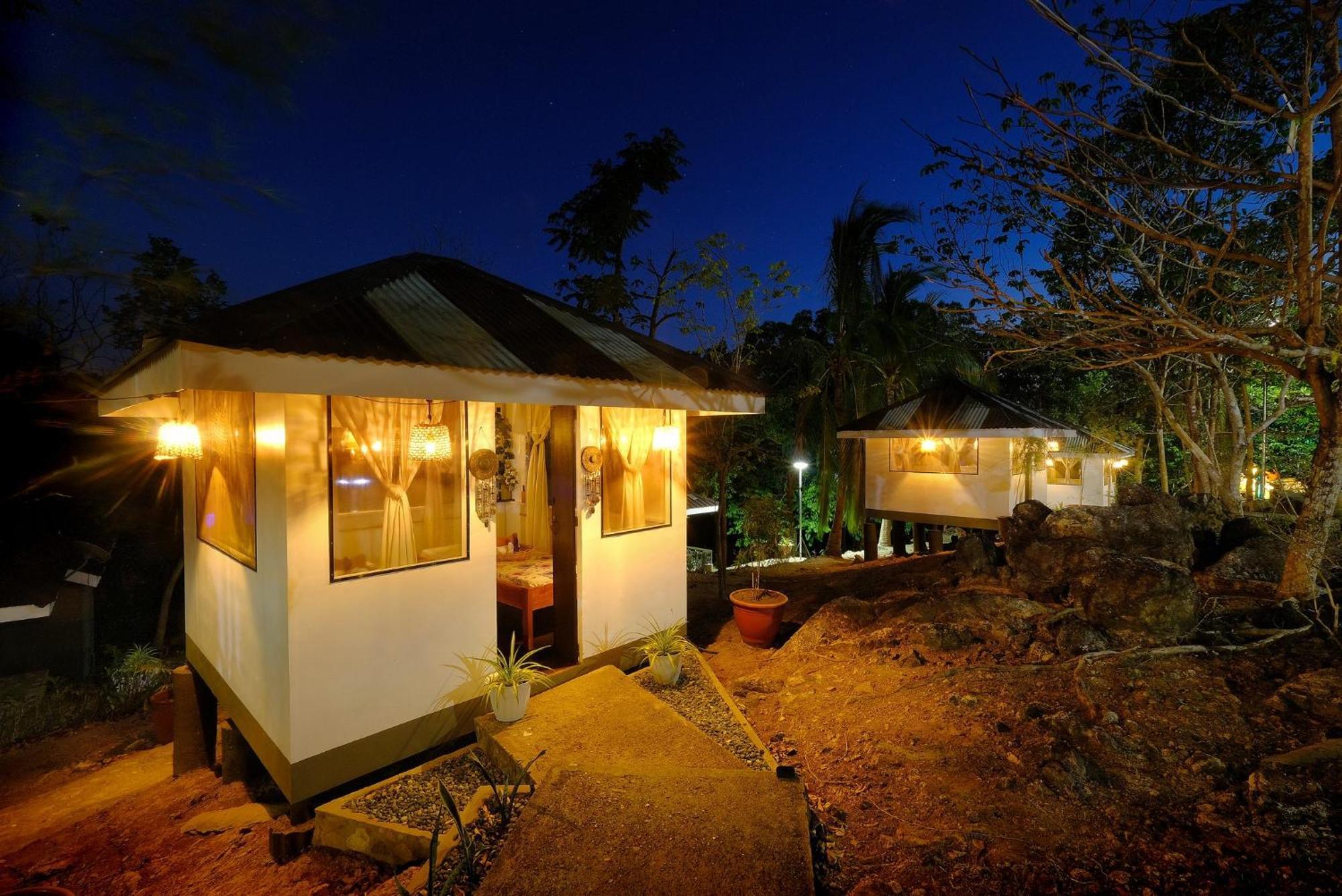Villa Khadine Grand Vista Resort Coron Exterior photo
