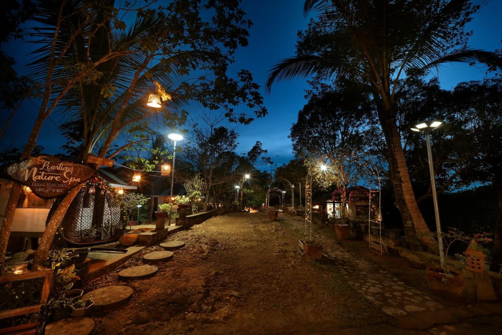 Villa Khadine Grand Vista Resort Coron Exterior photo