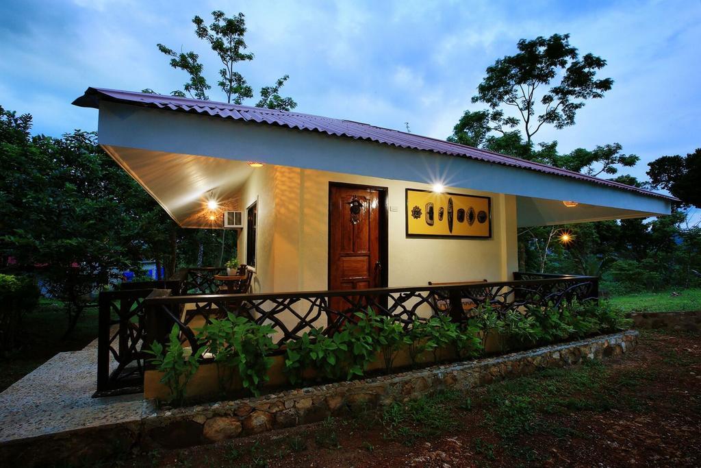 Villa Khadine Grand Vista Resort Coron Exterior photo